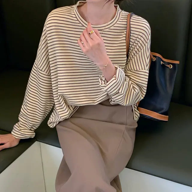 Elegant Basic Women's Fashion T-Shirt