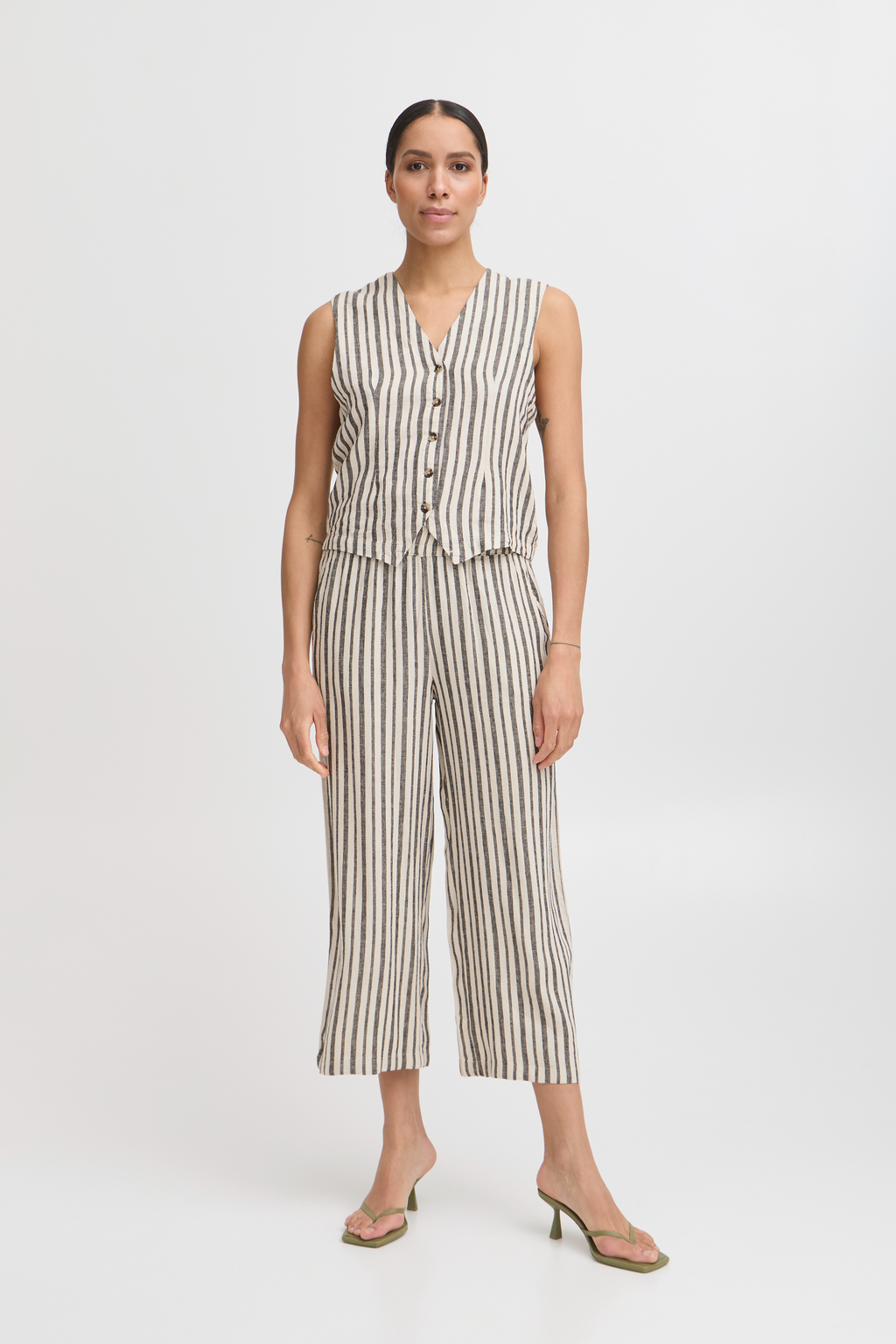 BYFalakka Crop Bukser