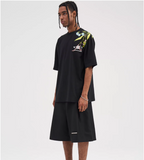 Kortærmet T-shirt med broderede blomster