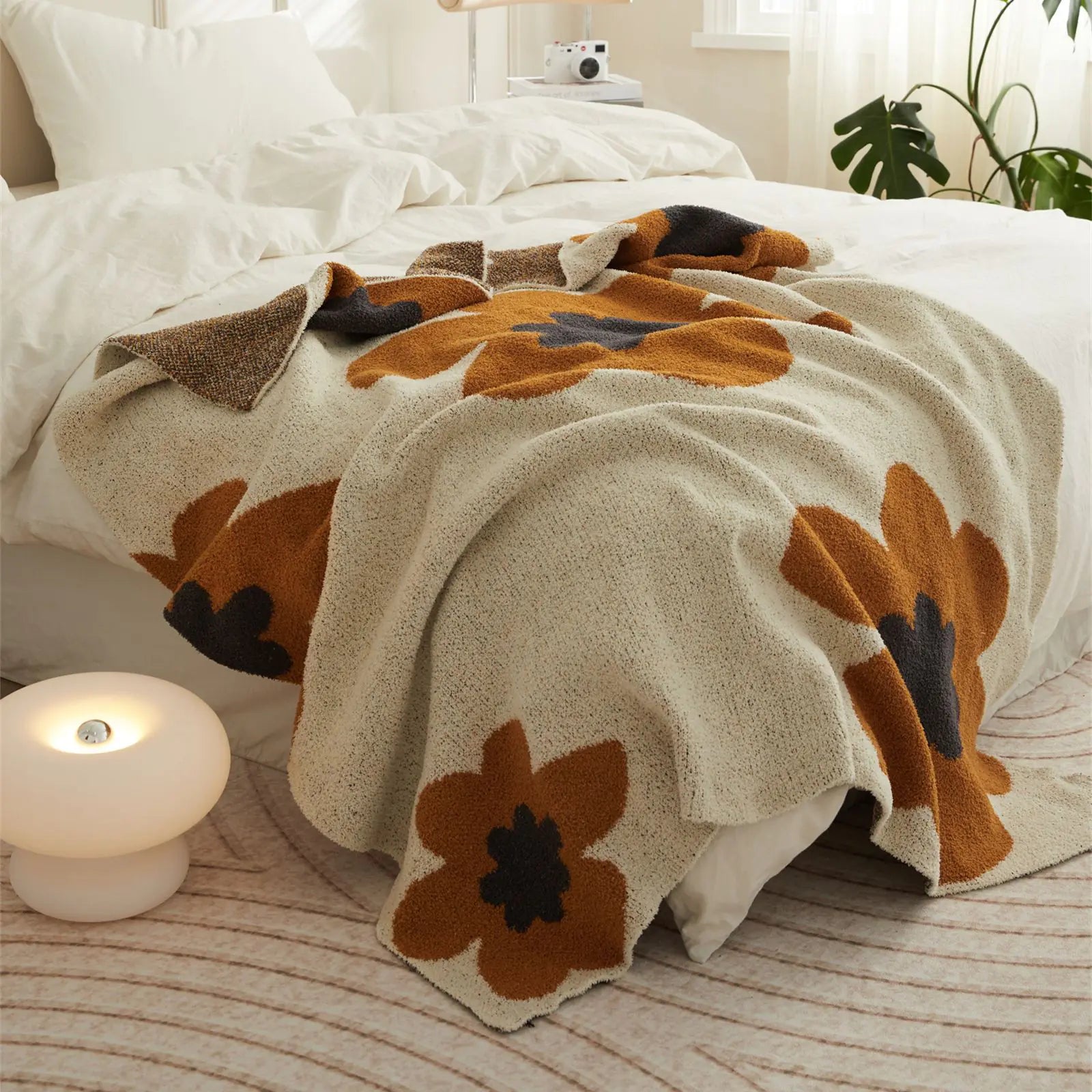 Nordic Flower Pattern Soft Knitted Blanket for Couch