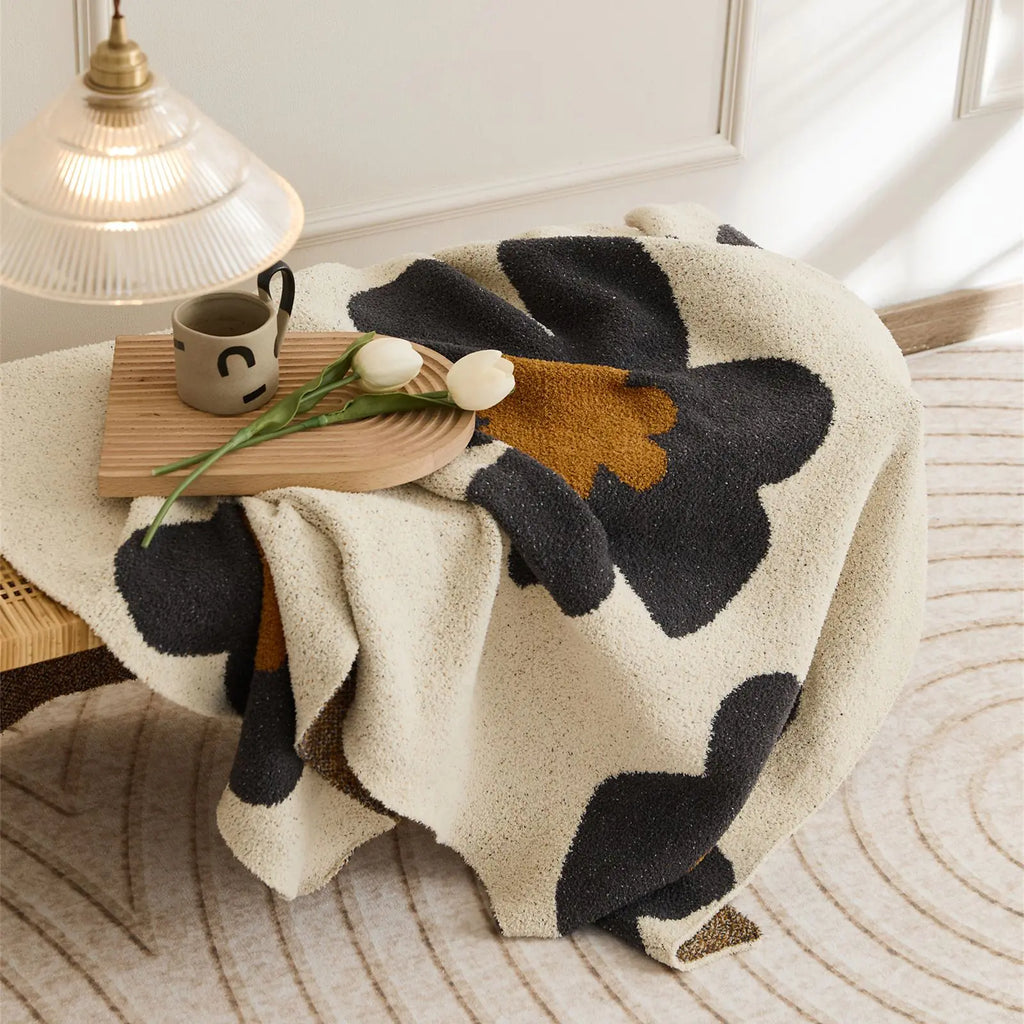 Nordic Flower Pattern Soft Knitted Blanket for Couch
