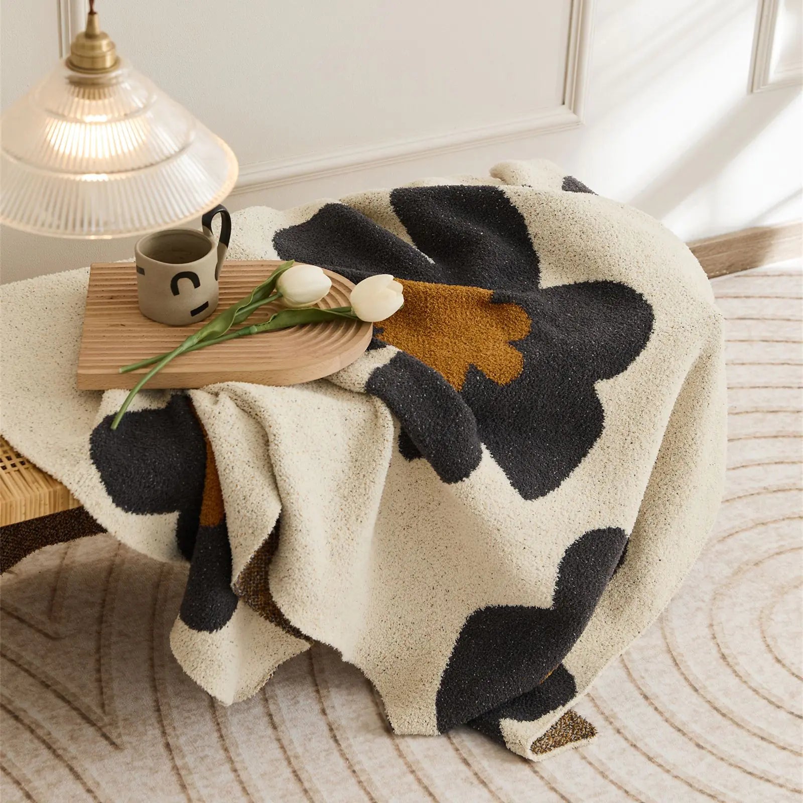 Nordic Flower Pattern Soft Knitted Blanket for Couch