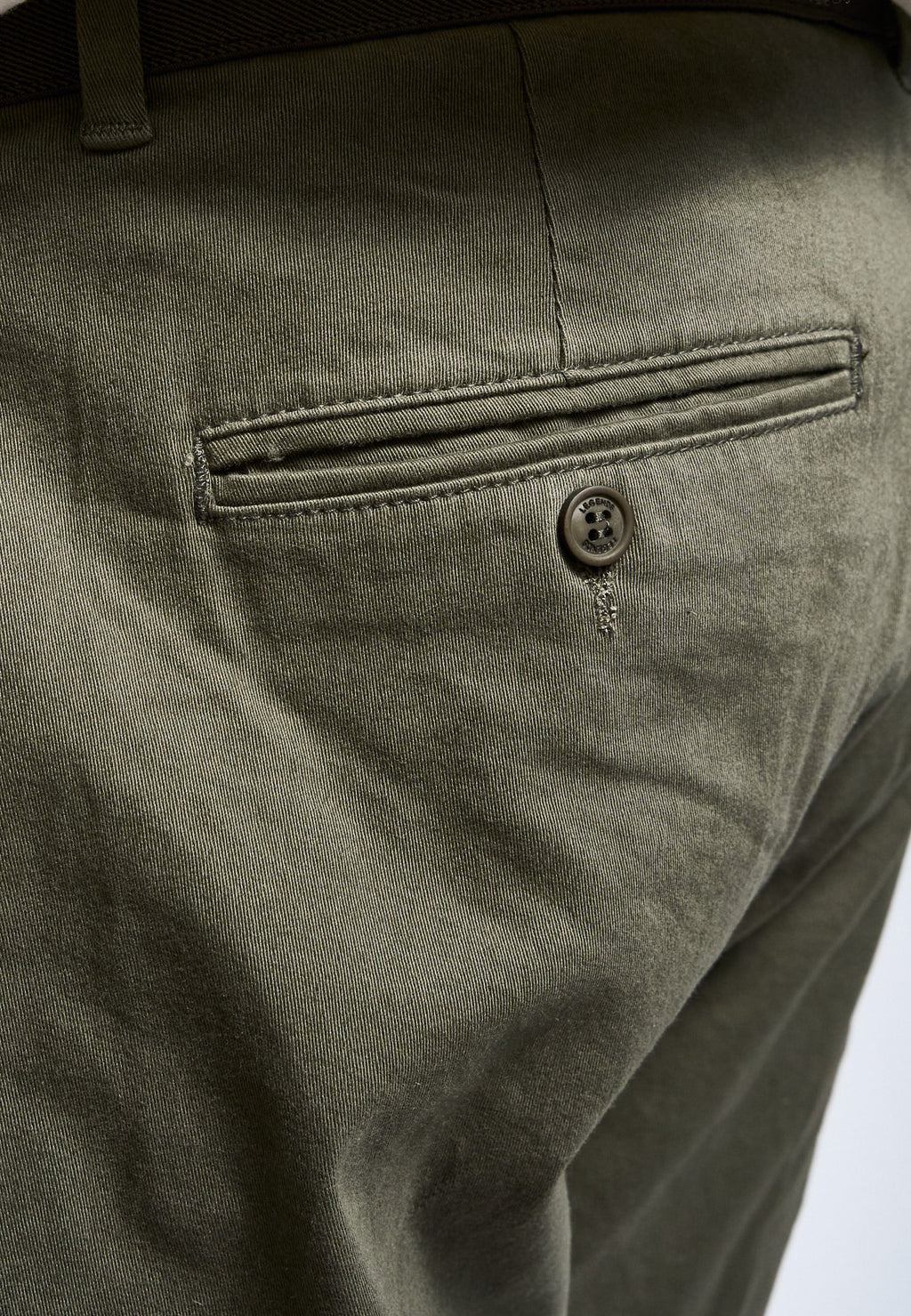 Century Shorts - Khaki