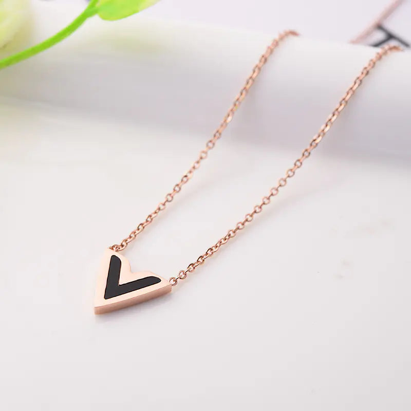 Fashionable Rose Gold Titanium V Necklace for Women