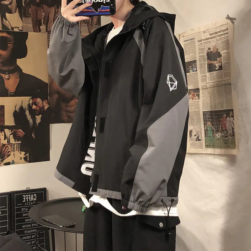 Funktionel jakke i bomuld med hætte