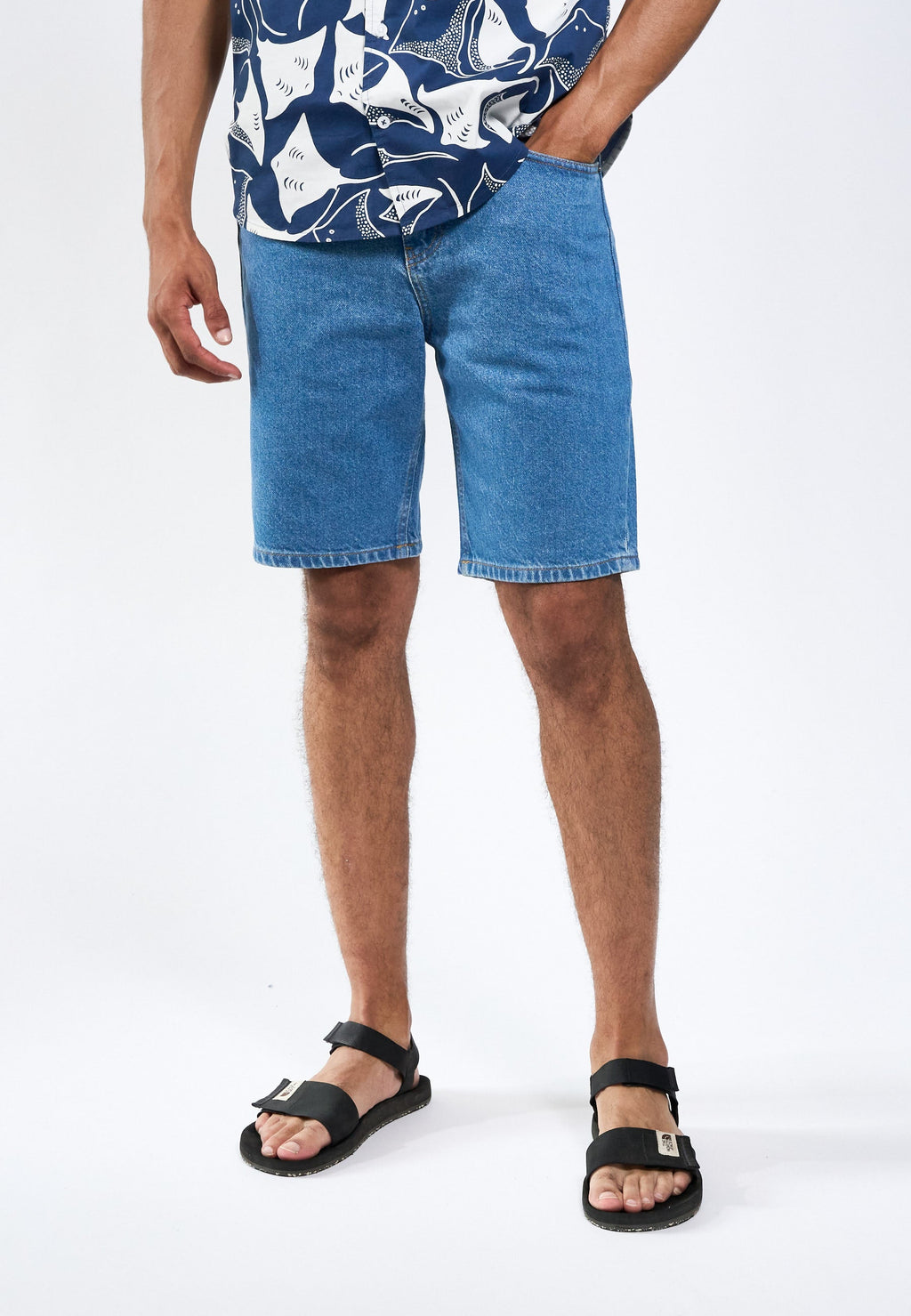 Malcolm Jeans shorts - New Mid Blue