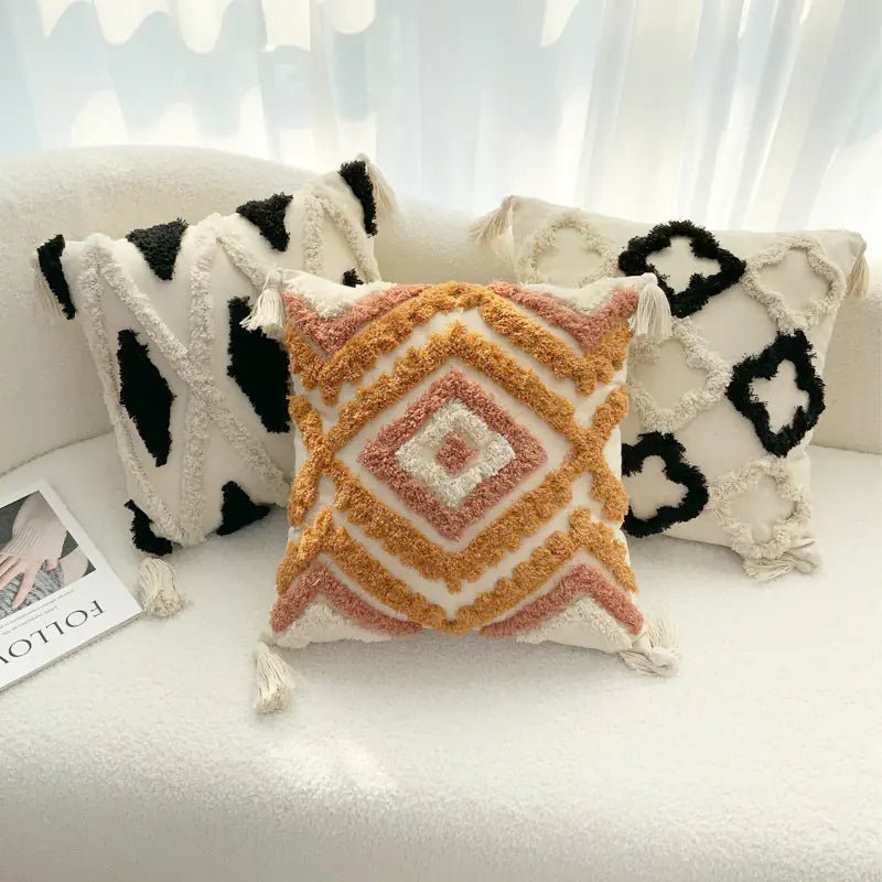 Bohemian Line Tufted Pillow Cover - StilNord