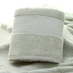 Bomuldsbadekåbe og tykke, hudvenlige håndklæder - StilNord