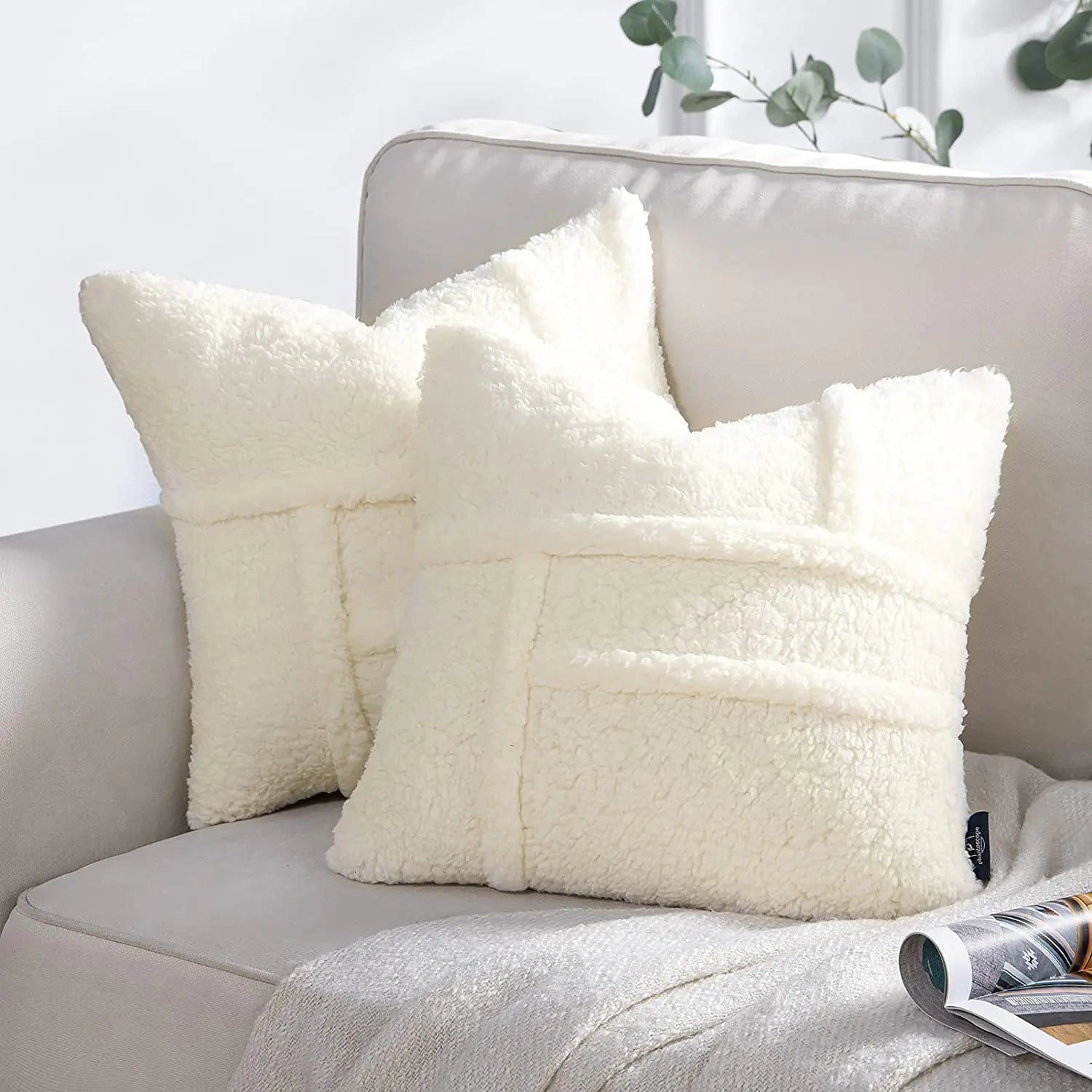 Double - sided Lamb Wool Cushion Cover - StilNord