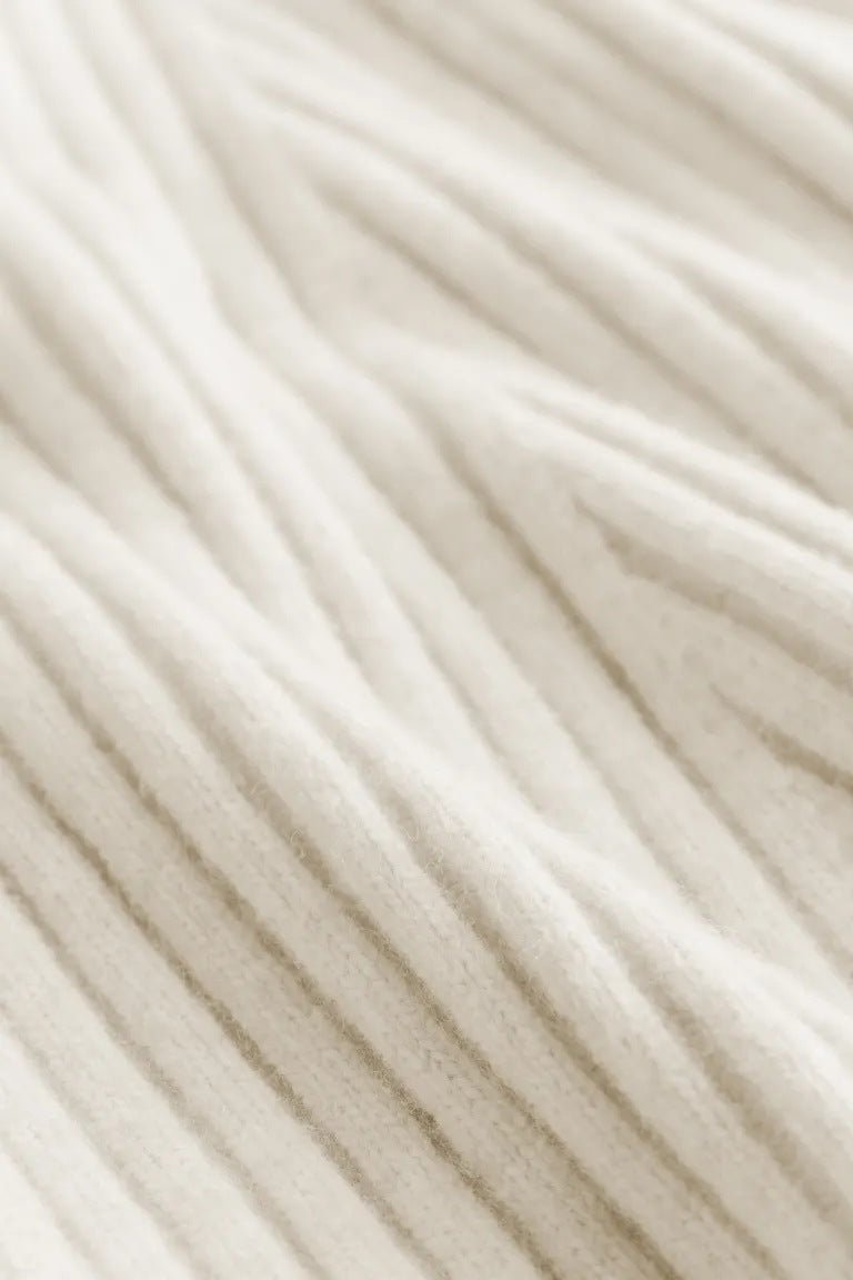 Efterårs/vinter strikkjole med lange ærmer - StilNord