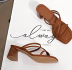 Højhælede sandaler i lammeskind