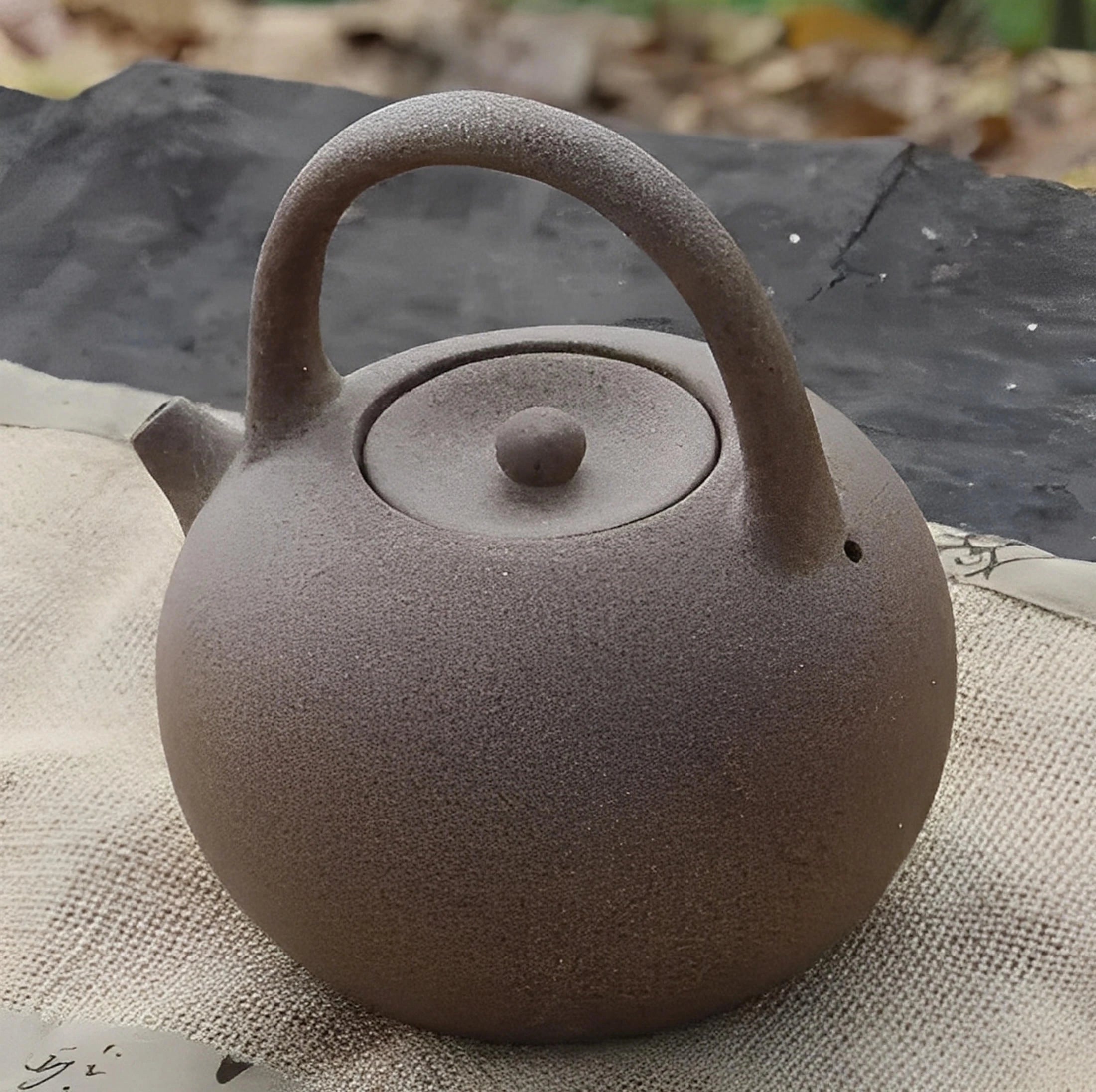 Japansk te-sæt med keramisk tekande