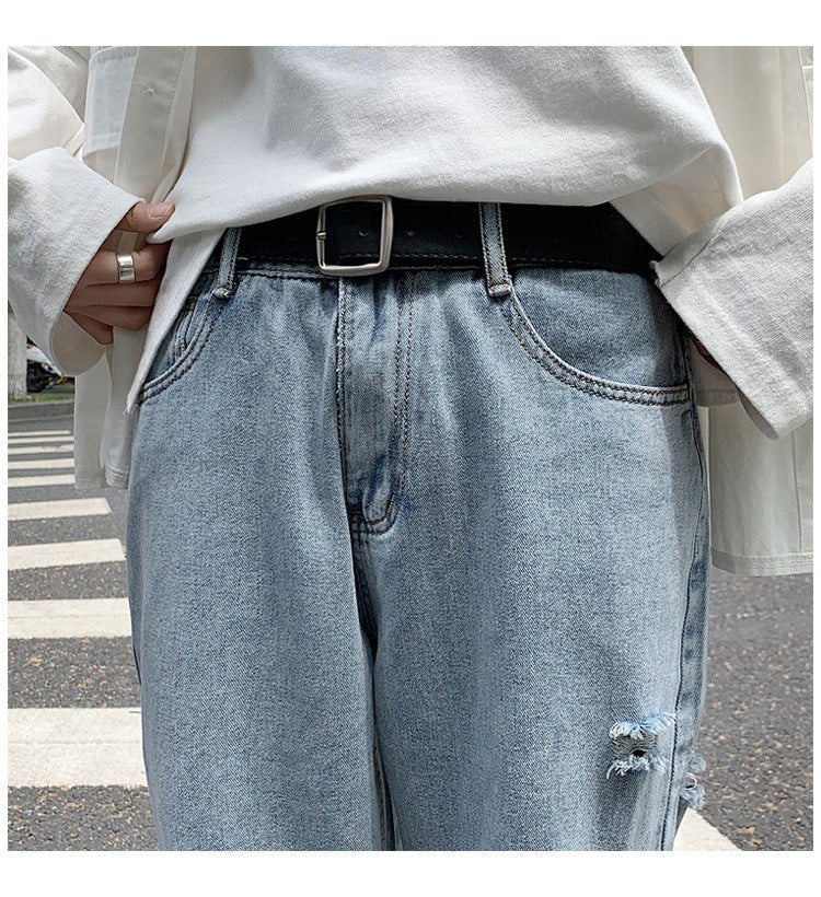 Lige, løstsiddende jeans med slid til mænd - StilNord