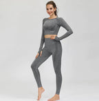 Seamless Sports Long Sleeve Yoga Set with Leggings - StilNord