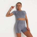 Seamless Yoga and Running Short Sleeve Set - StilNord