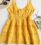 Sommerkjole i ensfarvet gul med spaghetti - stropper - StilNord